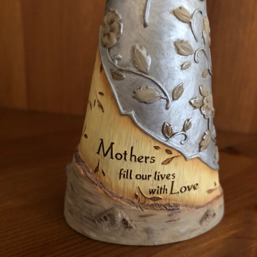 Elements Angel figurine for mom “ mothers fill our lives with love “ - Picture 4 of 4